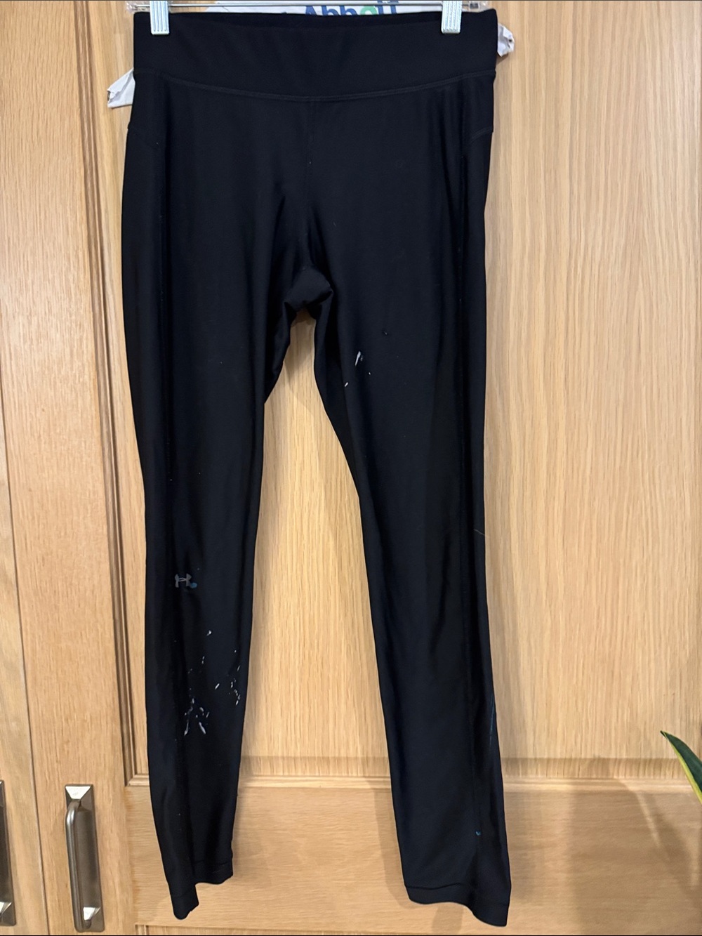 Under Armour Black Women's Performance Leggings with Subtle Logo